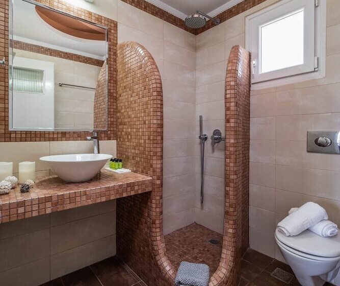 غرفة قياسية رباعية, Stavros Villas