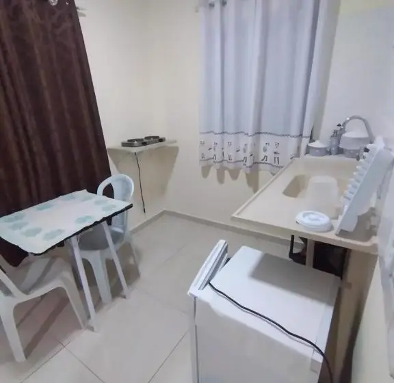 ファミリールーム, Suites Para Casais Na Praça Oswaldo Cruz