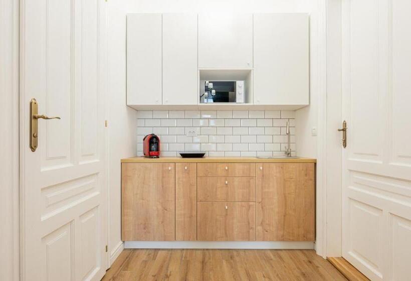 آپارتمان لوکس 1 خوابه, Central Park Rooms