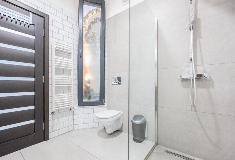 آپارتمان 1 خوابه همکف, Central Park Rooms