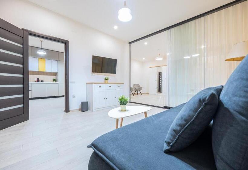 آپارتمان 1 خوابه همکف, Central Park Rooms