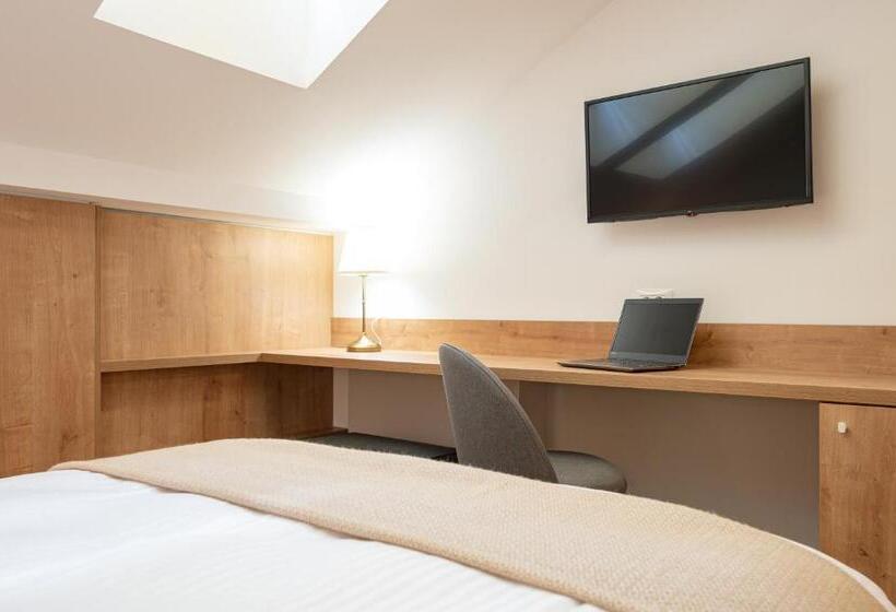 اتاق استاندارد, Central Park Rooms