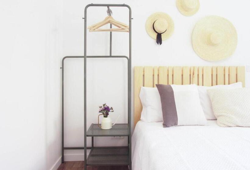 جناح, Hostel Retiro Do Gerês