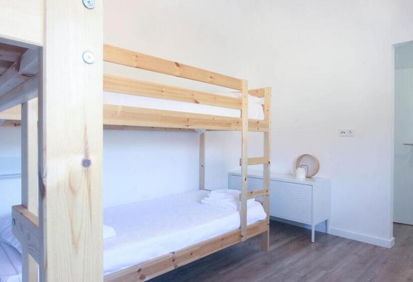 غرفة قياسية رباعية, Hostel Retiro Do Gerês