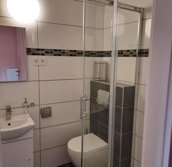 آپارتمان 1 خوابه, Pension Horvath