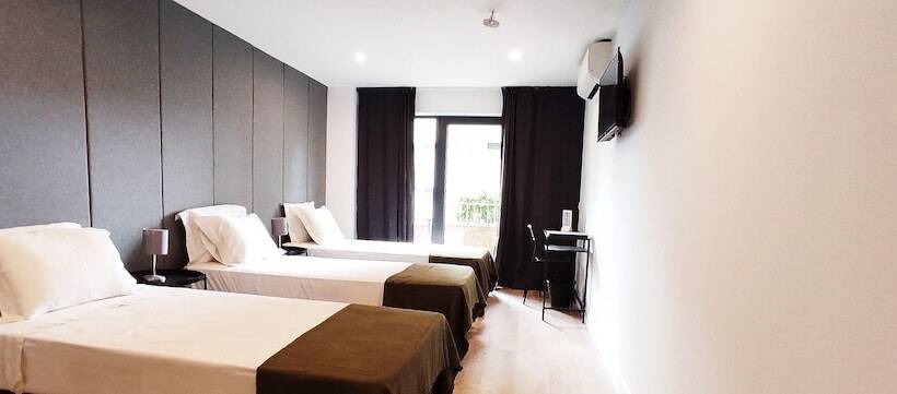 Трехместный Номер Стандарт с Балконом, Residencial Douro