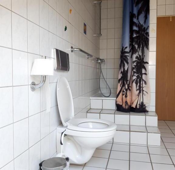 침실 2개 아파트, Ferienwohnung In Erftstadt