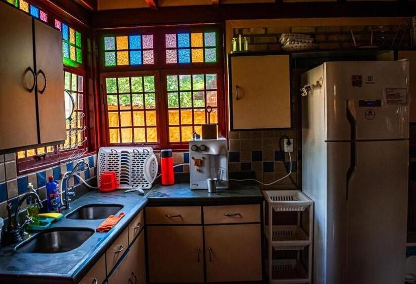 بانگلوی استاندارد, Villa Zanotto Piri