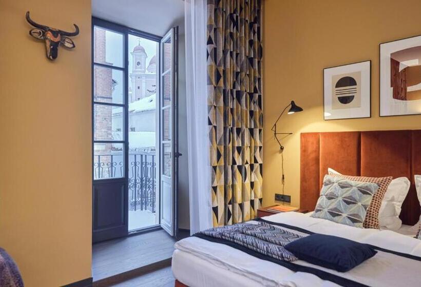 استودیو استاندارد با بالکن, Rooma Apartments