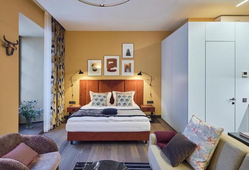 استودیو استاندارد با بالکن, Rooma Apartments