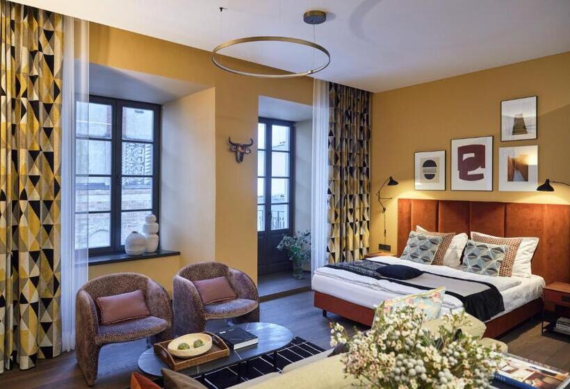 استودیو استاندارد با بالکن, Rooma Apartments