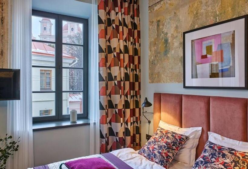 استودیو استاندارد با بالکن, Rooma Apartments