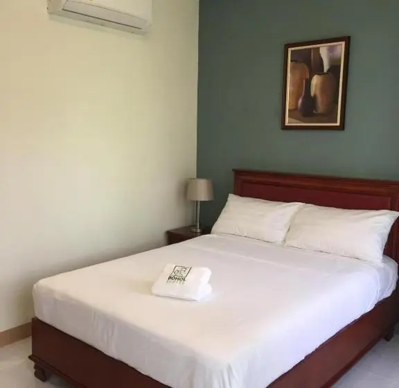 バルコニー付きスタンダードルーム, Bohol Ecotel