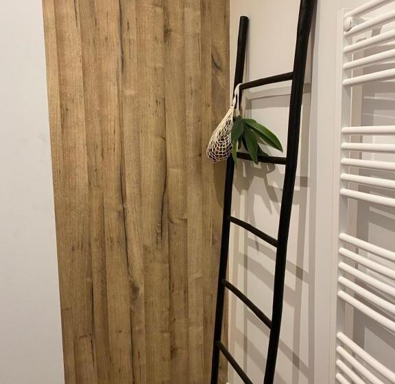 غرفة قياسية, Maison Farol