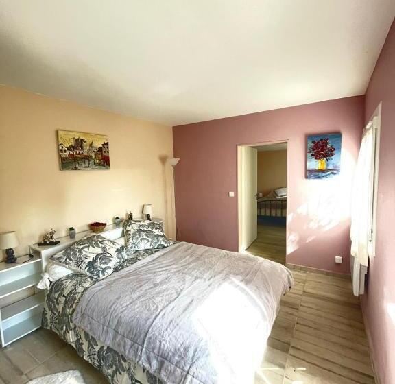 חדר משפחתי, Maison Matachot