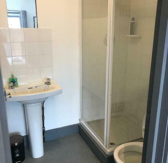 Апартаменты 1 Спальня, Ty R Bont Studios