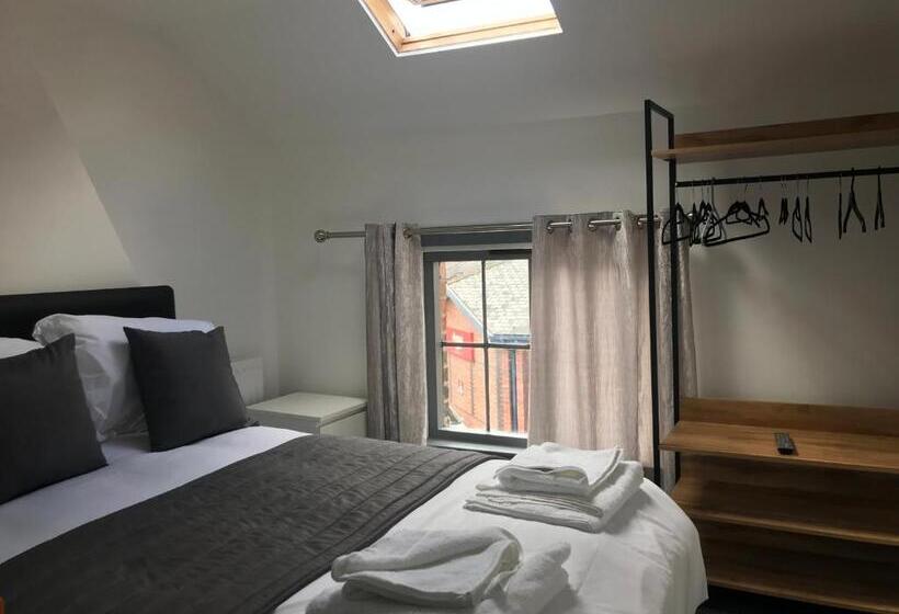 Апартаменты 1 Спальня, Ty R Bont Studios