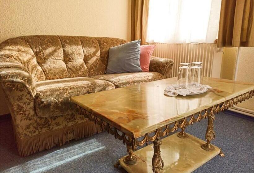 اتاق استاندارد با بالکن, Landhotel Waldschänke