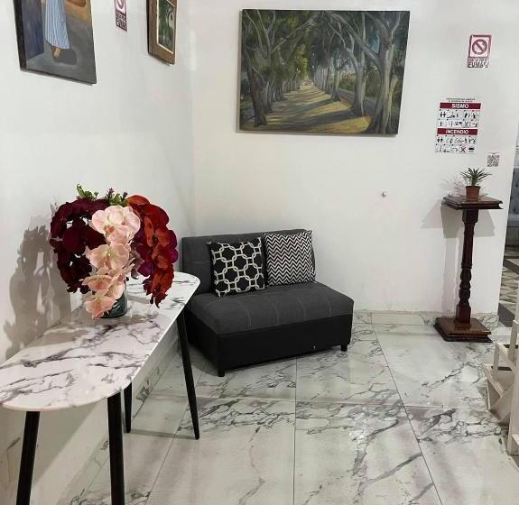 低层单卧公寓, Meson Posada