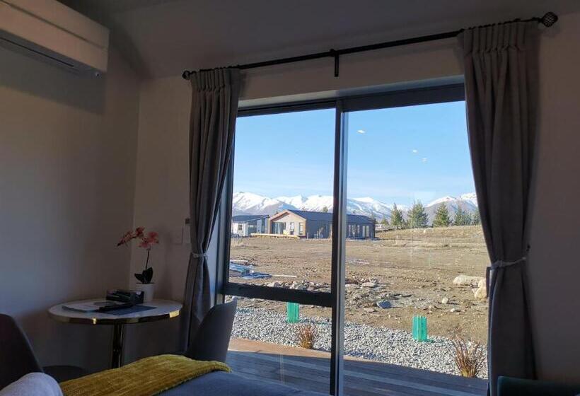 标准工作室, Skyrim Lodge