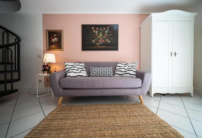 Номер Дюплекс, Via Marconi B&b