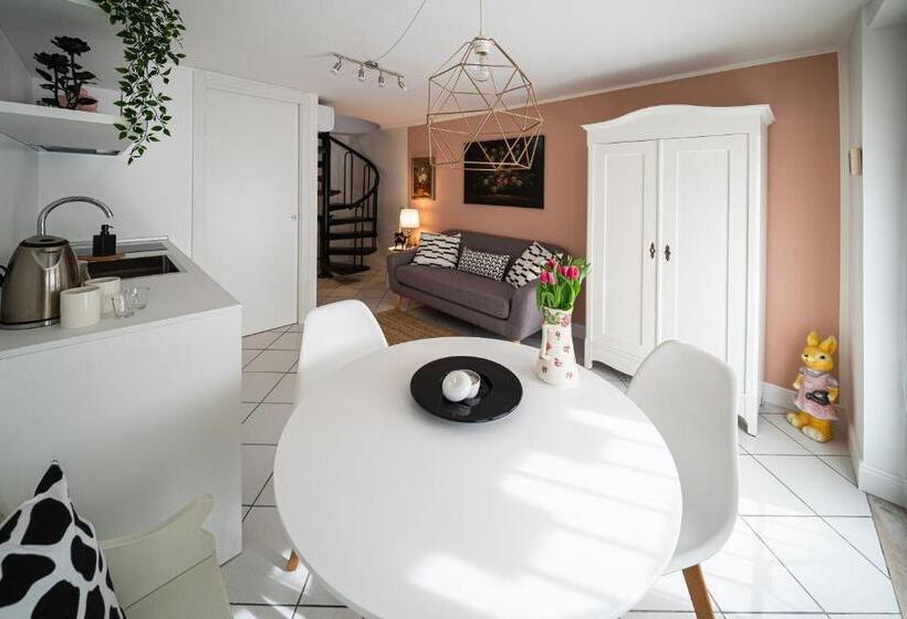 ドゥプレックスルーム, Via Marconi B&b