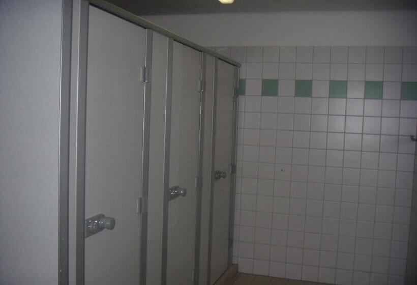 标准三人间外部浴室, Ferienanlage Schönhagen