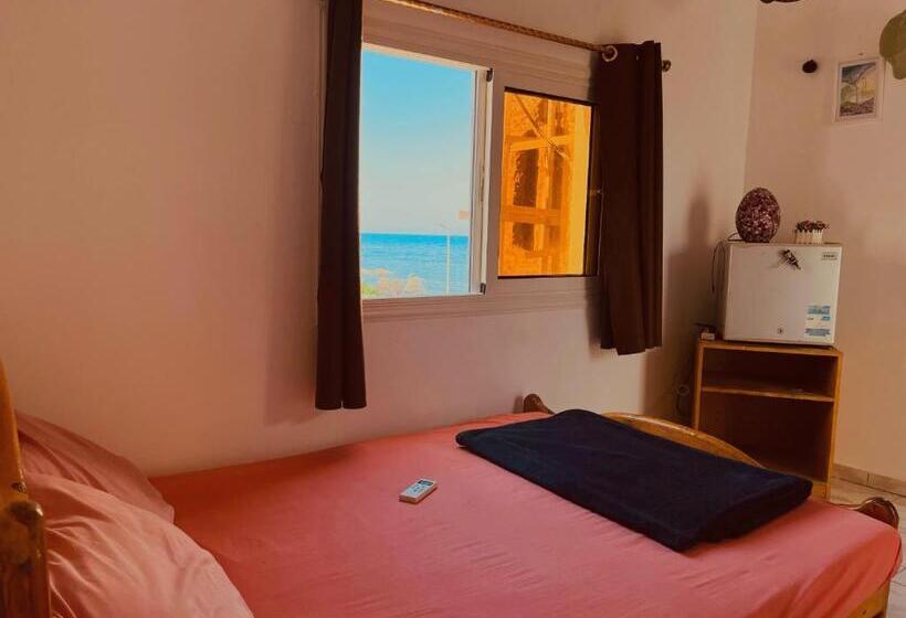 اتاق استاندارد با چشم‌انداز دریا, Nook