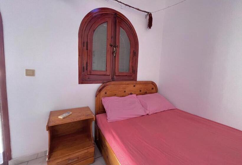 اتاق استاندارد با بالکن و چشم‌انداز دریا, Nook