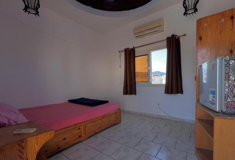 اتاق استاندارد با بالکن و چشم‌انداز دریا, Nook