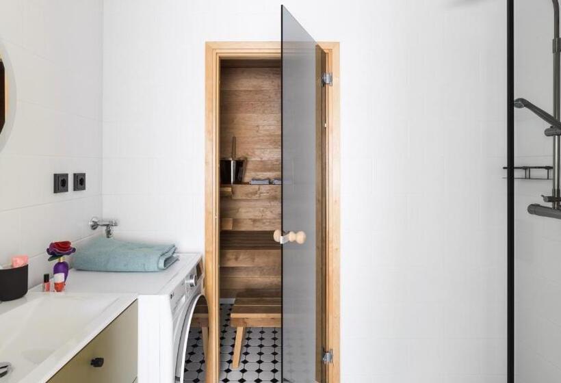 דירת פנטהאוז 1 חדרי שינה, Bob W City Centre