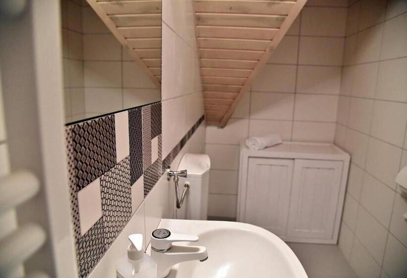 Семейный Номер, Aquarium City