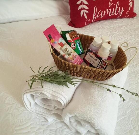 Номер Стандарт, Christa S Place 897