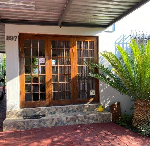 Номер Стандарт, Christa S Place 897