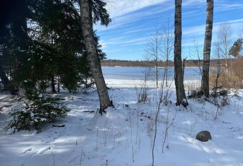 Бунгало Стандарт, Dr åsa Kallfors Järna Bed & Breakfast