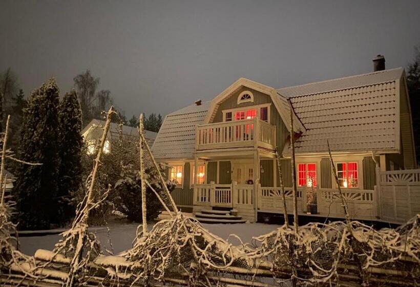 فيلا 3 غرف نوم, Dr åsa Kallfors Järna Bed & Breakfast