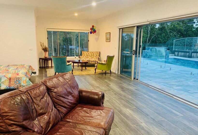 キングサイズベッドのスーペリアルーム, Mountain Valley