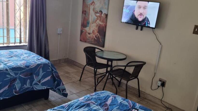 غرفة إقتصادية, Whitehouse Lodge Benoni