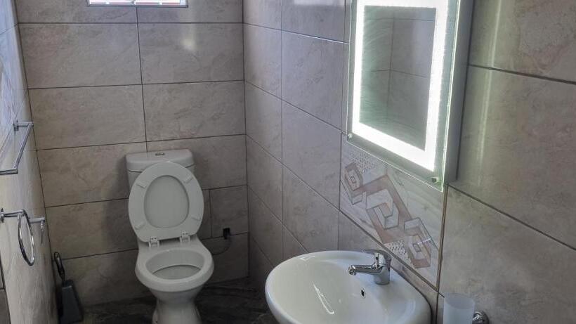 جناح ديلوكس سرير كينج, Whitehouse Lodge Benoni