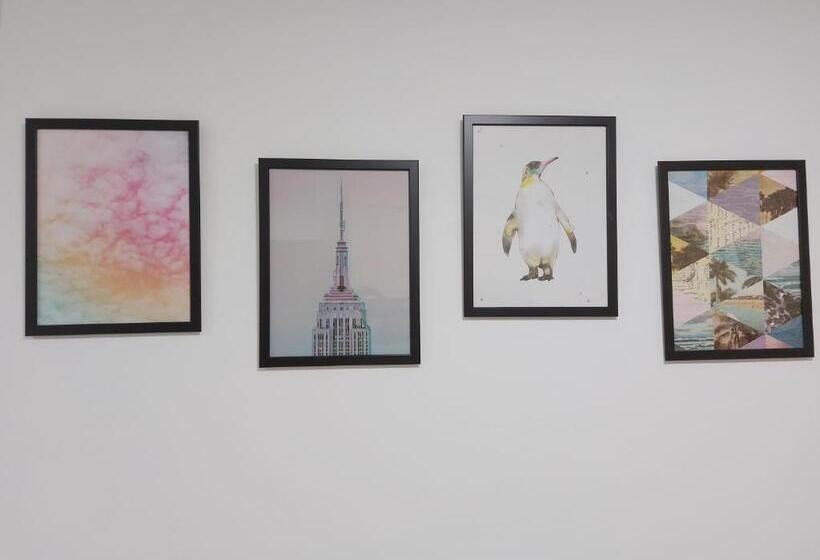 اتاق استاندارد, Camera Matrimoniale Genova Rooms