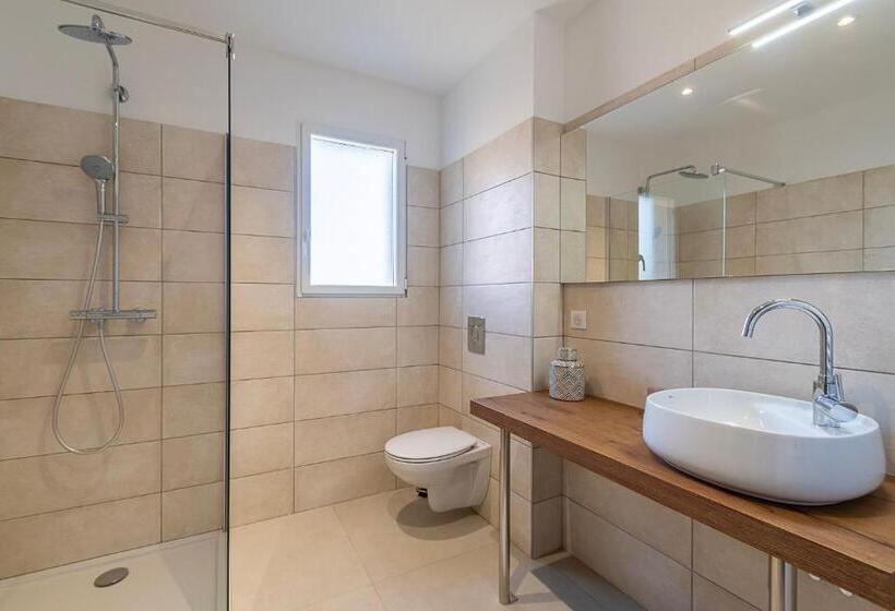 침실 3개 아파트, Résidence U Manellu