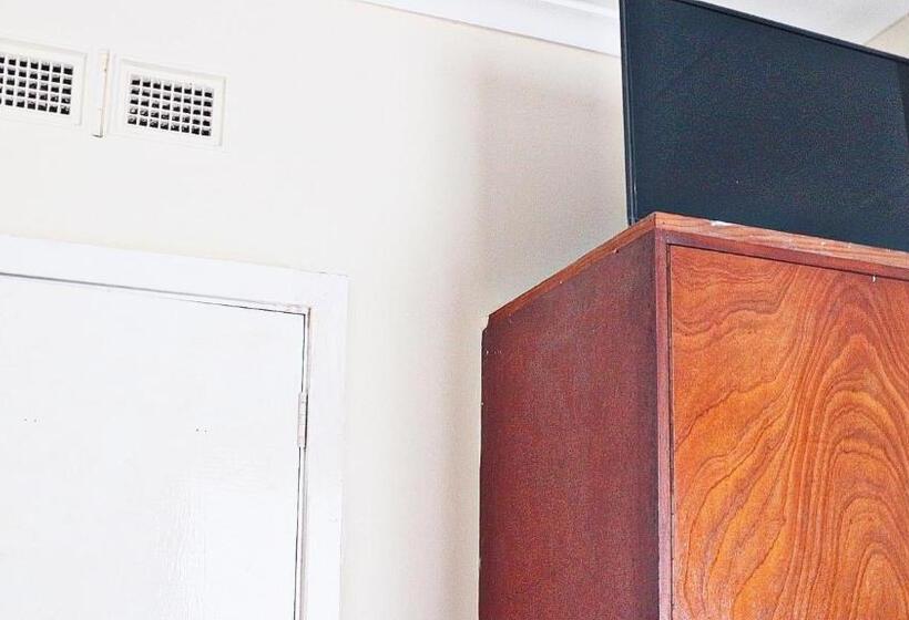 חדר סטנדרט חדר אמבטיה משותף, Langton Guesthouse