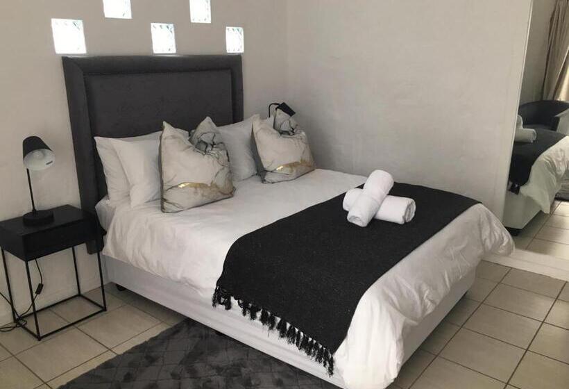 Номер Стандарт, 11 On Grace