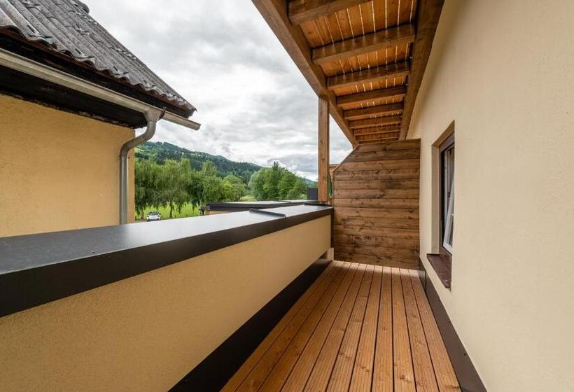 家庭间, Landgasthof Bierfriedl