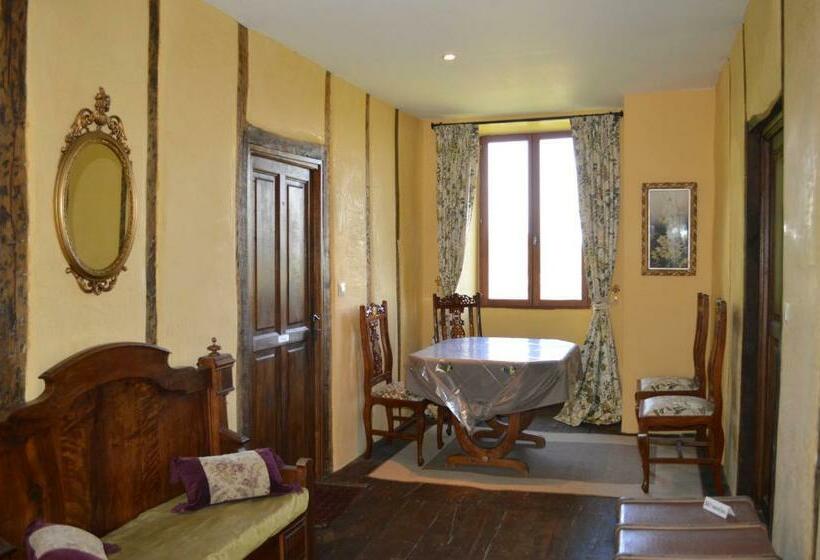 キングサイズベッドのスタンダードルーム, Duc Manoir Chambres D Hôtes