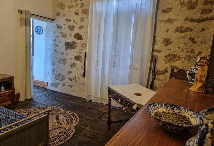 キングサイズベッドのスタンダードルーム, Duc Manoir Chambres D Hôtes