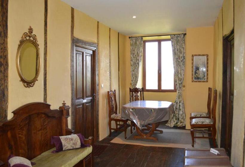 ガーデンビュースタンダードルーム, Duc Manoir Chambres D Hôtes