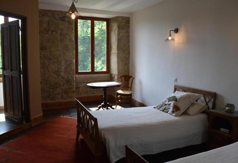 ガーデンビュースタンダードルーム, Duc Manoir Chambres D Hôtes