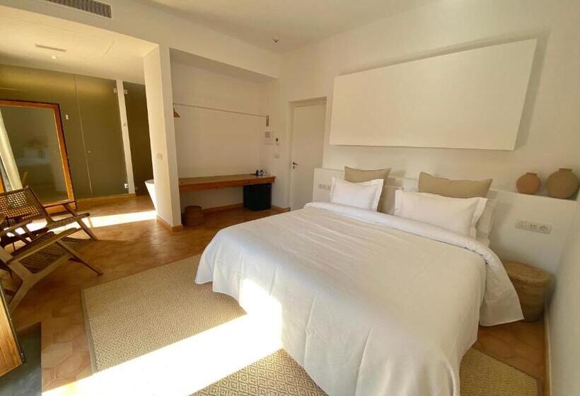 Номер Deluxe с Балконом, Boutique Can Pocovi