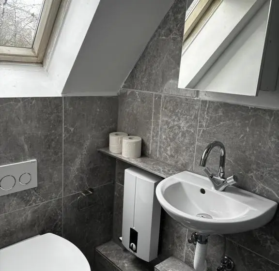 スタンダードルーム, Geroweiher Doppelbettzimmer Mönchengladbach Stadtmitte